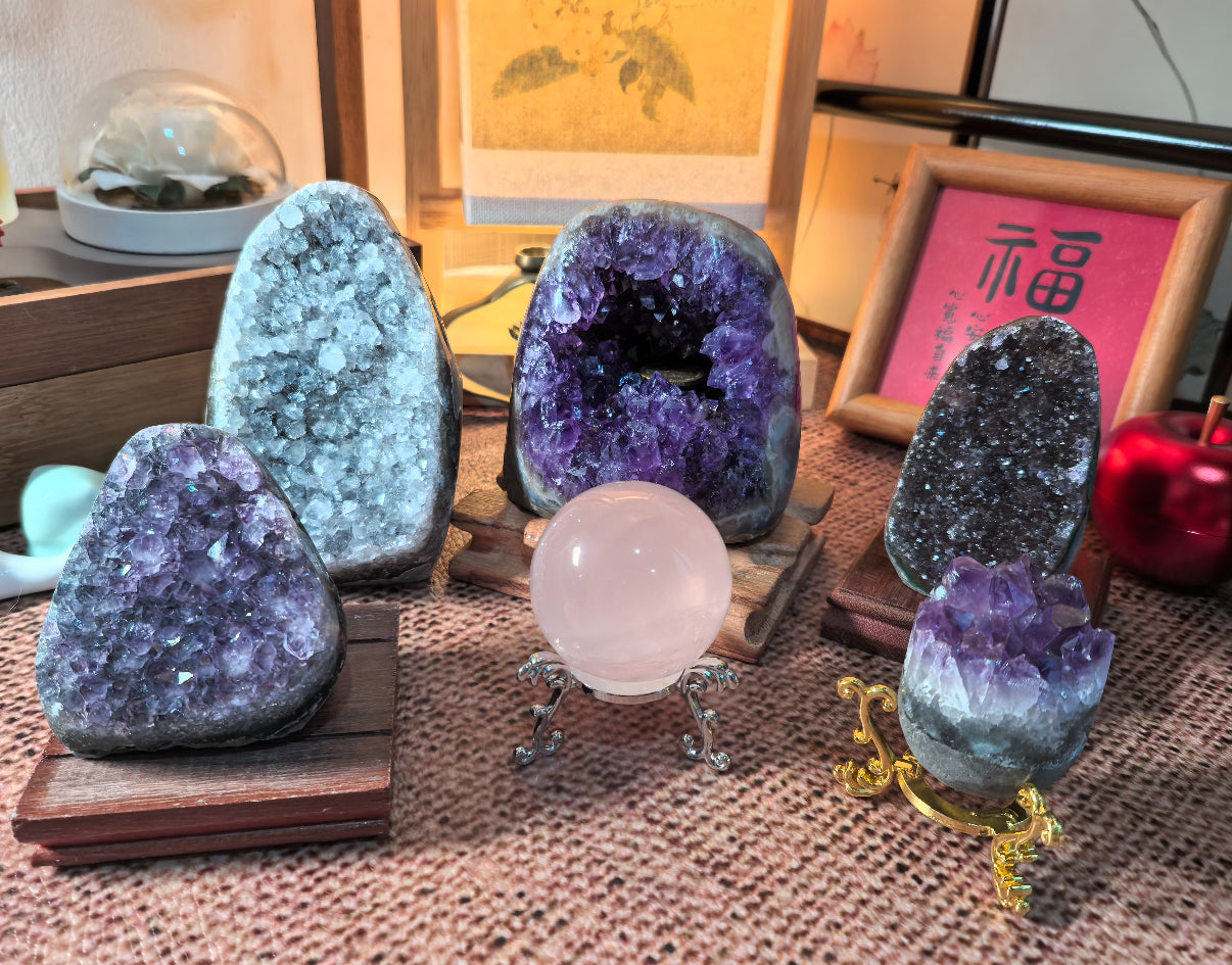Healing crystals in soft light with amethyst and citrine — ZenithMana online crystal shop showcasing stones for energy, balance, and abundance.