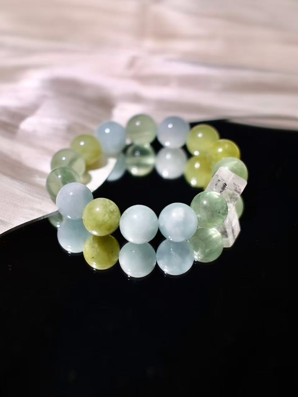 Aquamarine & Fluorite Energy Crystal Bracelet · Lily Haze – ZENITHMANA
